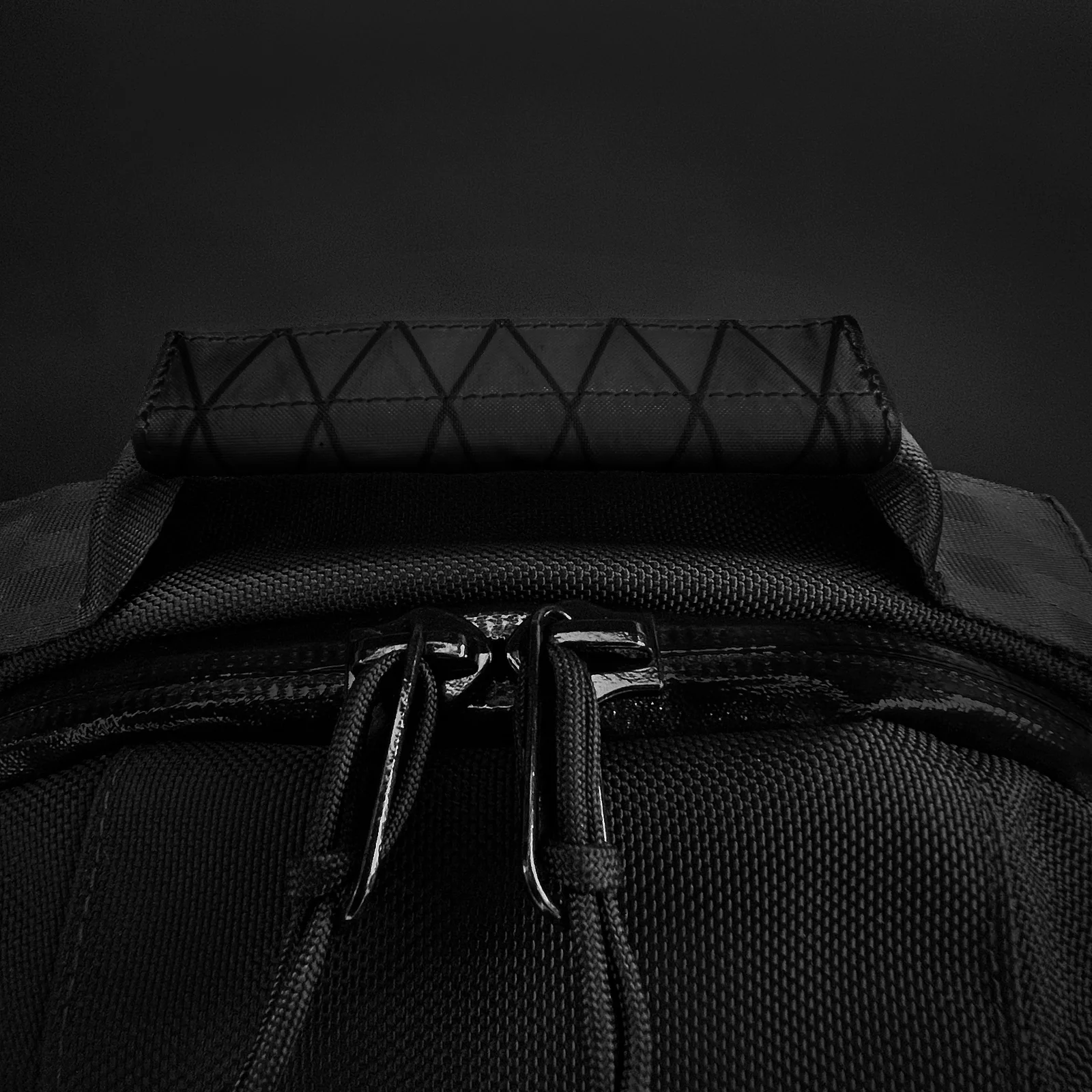 Tech Mr. Gripper by Defy Bags