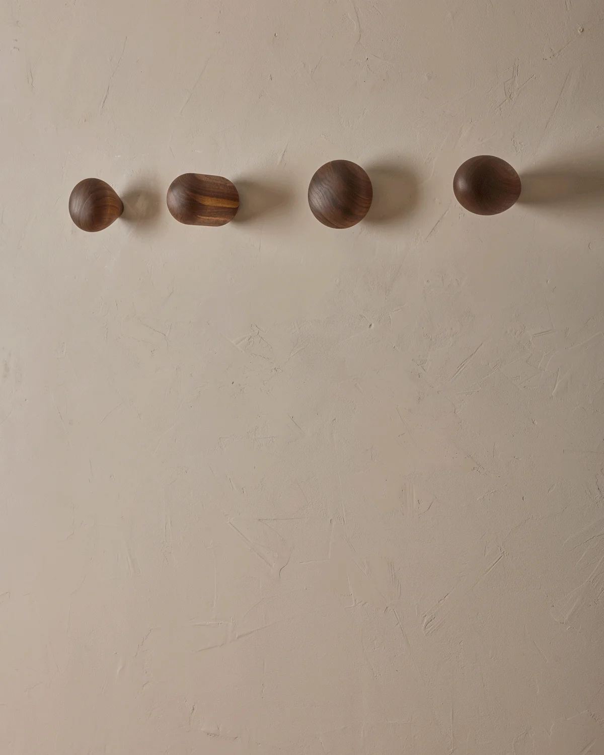 Liam Wall Peg by Lostine