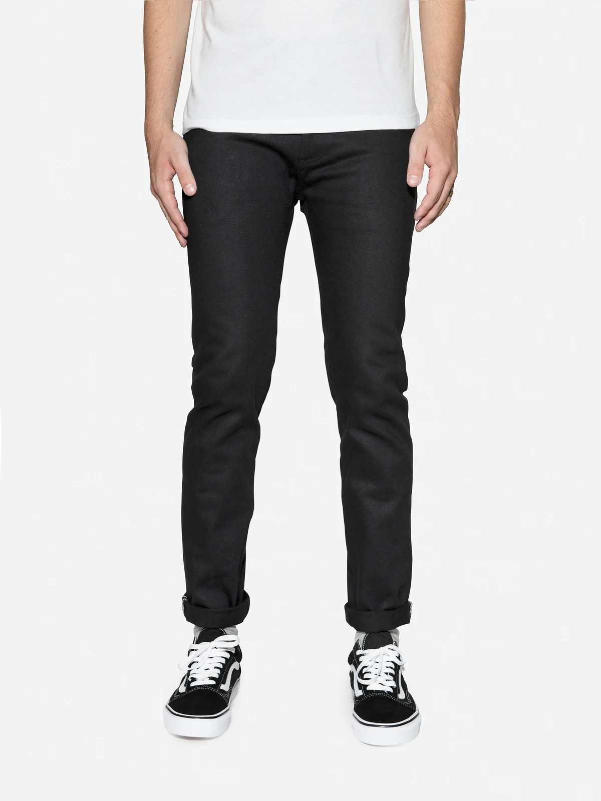 NT-220x ~ Narrow Tapered - Double Black by 3sixteen