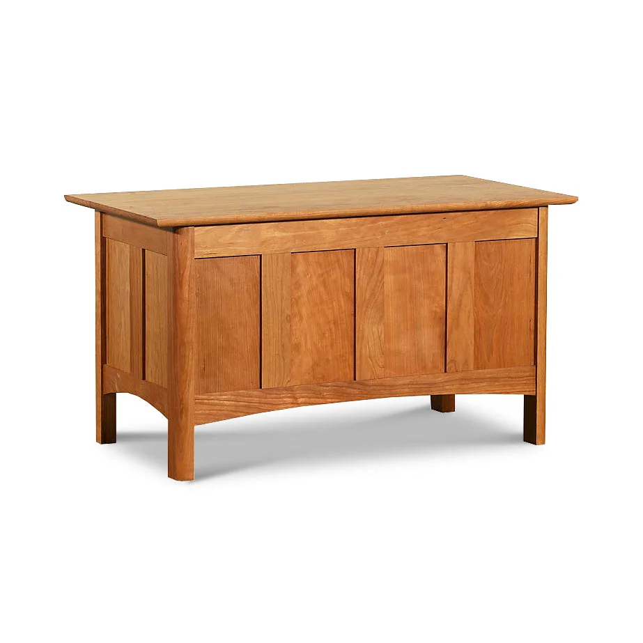 Heartwood Shaker Blanket Chest by Vermont Woods Studios