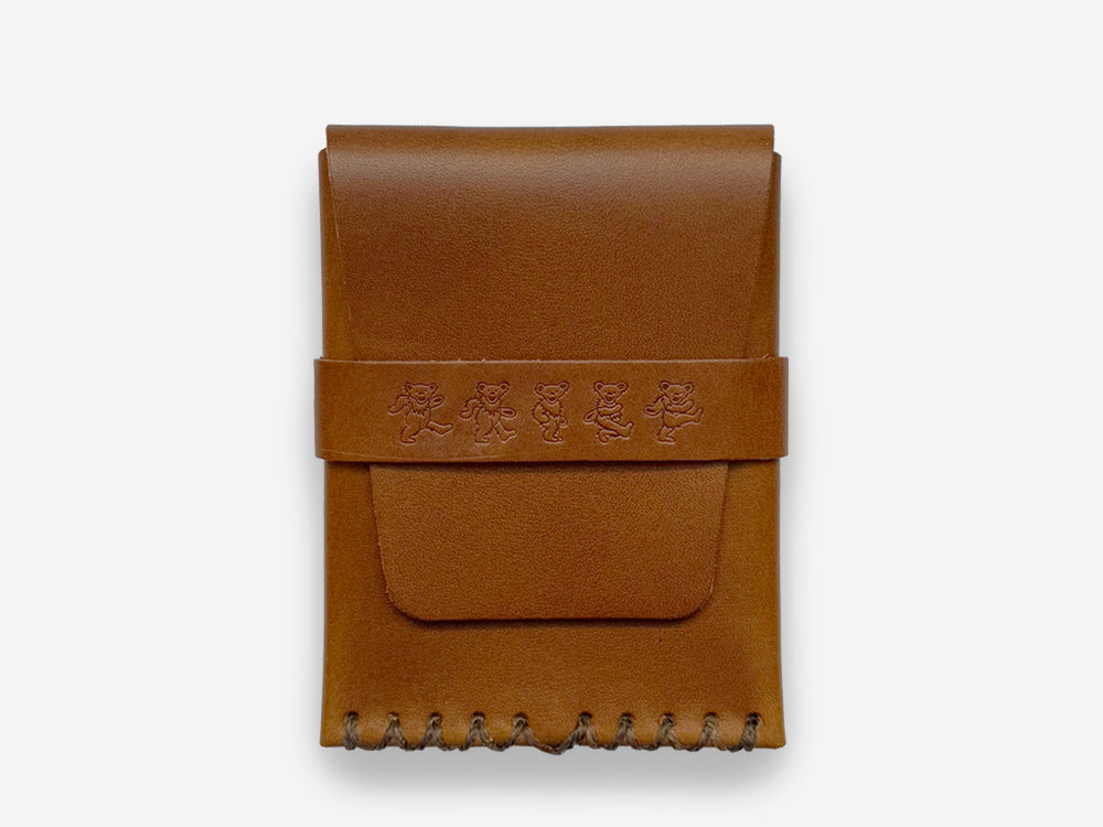 No. 155-GD Card Case with Flap Bears, Tan by Billykirk