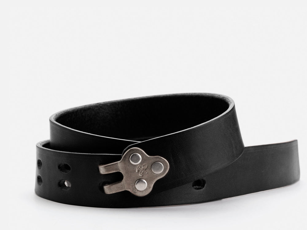 No. 150 Claw Buckle Belt, Black by Billykirk