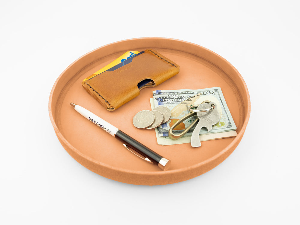 No. 472 Large Circle Leather Valet Tray, Natural by Billykirk