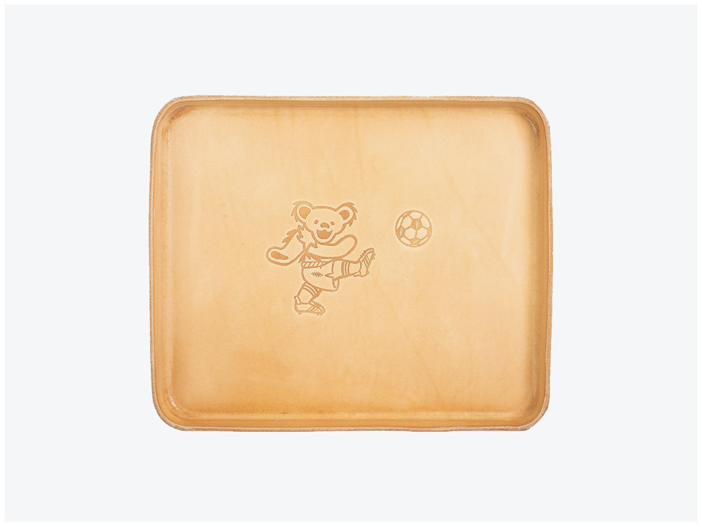No. 471-GD Large Leather Valet Tray Soccer, Natural by Billykirk