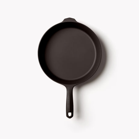 No.8 Cast Iron Skillet by Field Company
